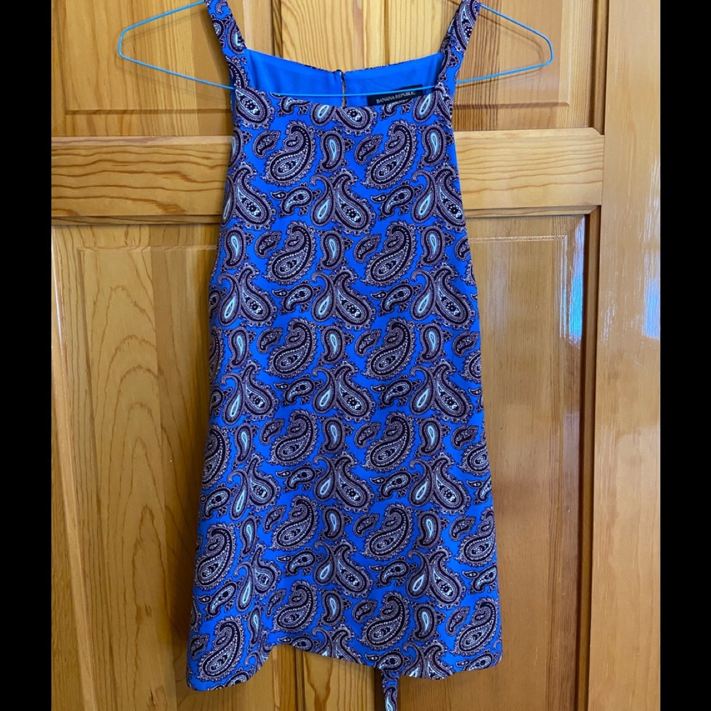 Banana Republic cami with tie back